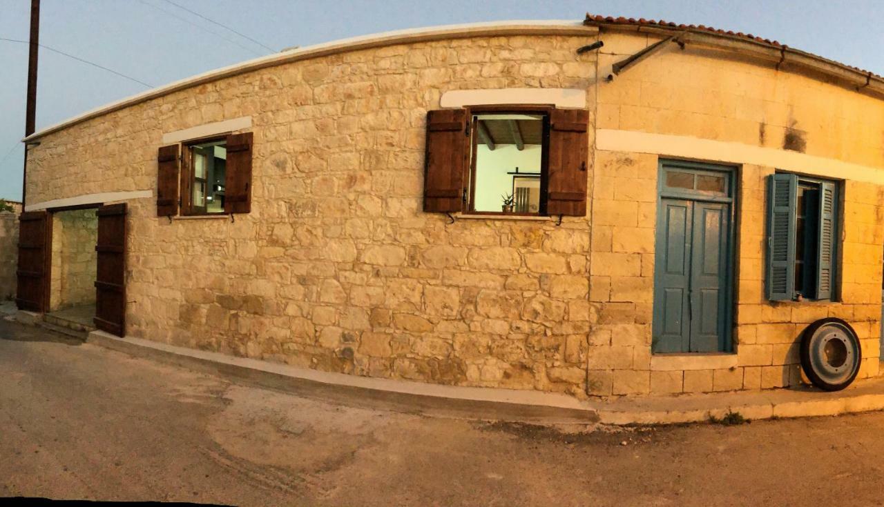 C-Elena Suite Terra Exterior foto
